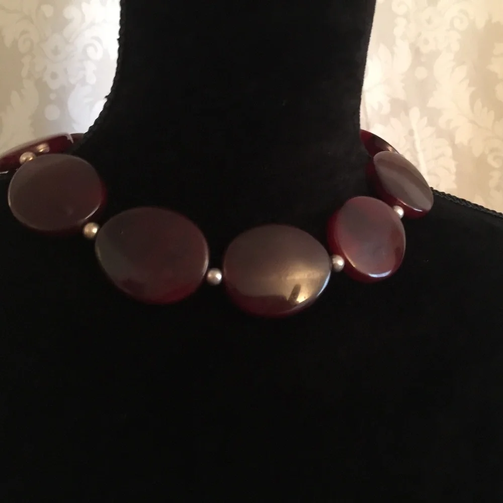 Vintage 60’s Burgundy Ovals necklace